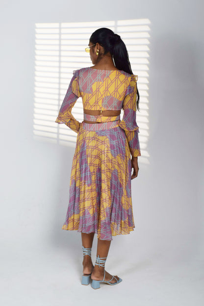 Parallax Pleated Skirt Set